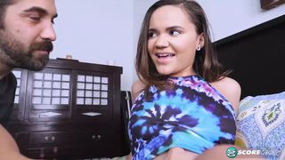 Naudi Nala vadul orálozza és lovagolja a méretes brét