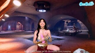 Princess Leia cosplayban élvezi a bazinagy kannás afró amerikai szépség játékát