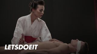 A cseh szenvedélyes Vanessa Decker megőrjíti Max Diort forró lovaglással