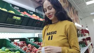 Meghívok egy idegen sunát a piacról, és vad hancúr lesz belőle