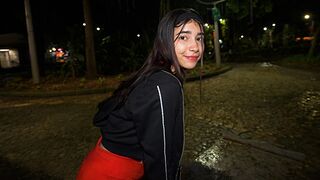 Nyilvános felszedés vad édeshármasban végződik, amikor beleegyezett az seggbe